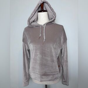 Danskin size Small slightly cropped hoodie